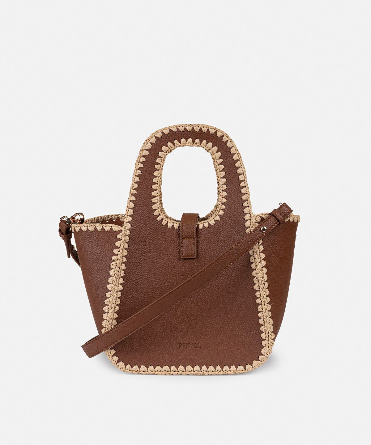 Zoomed Contrast Stitch Bag