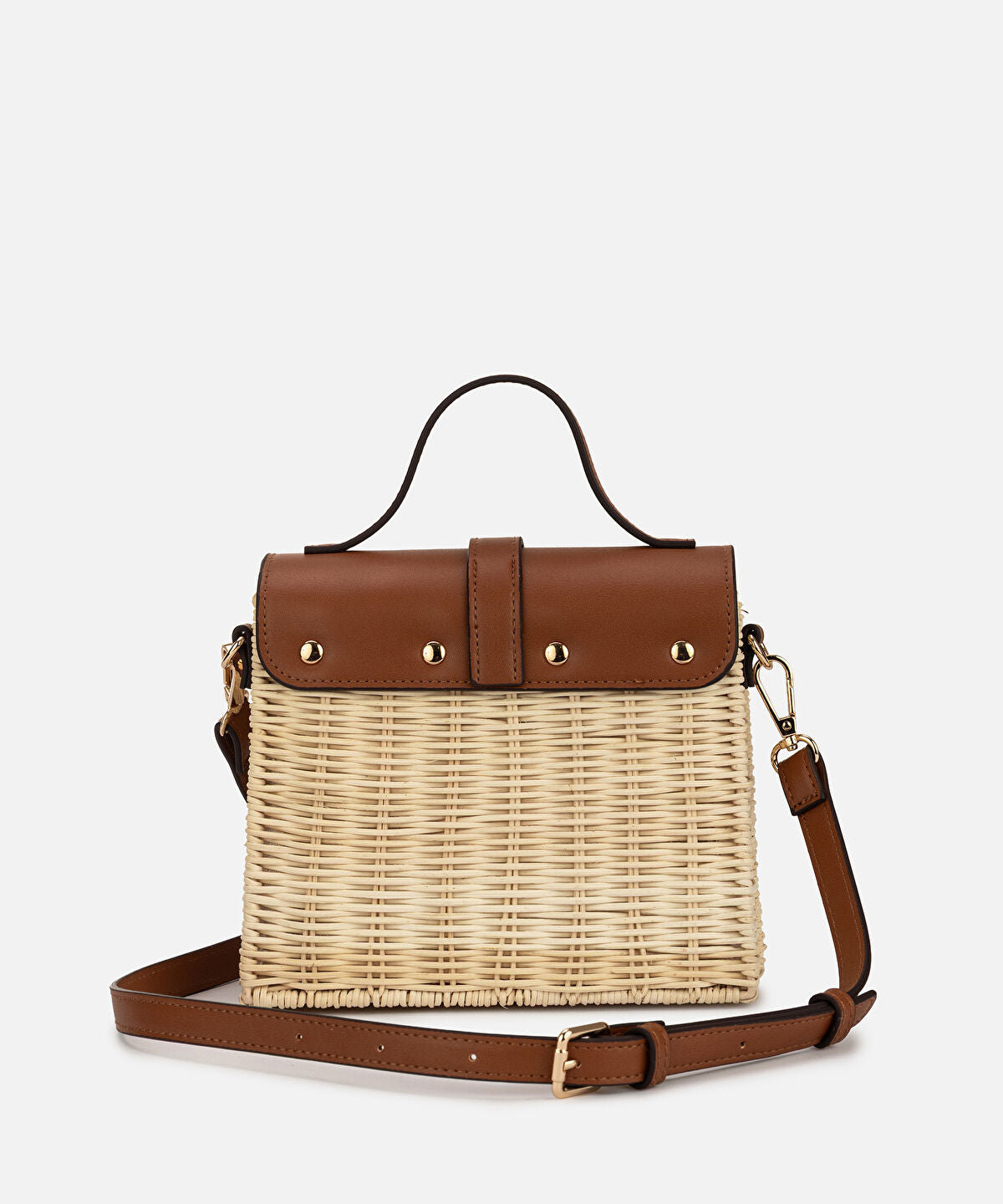 Zoomed Contrast Flap Rattan Bag