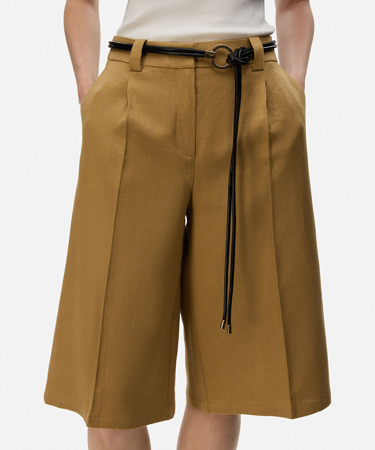 Zoomed Cord Belt with Round Buckle