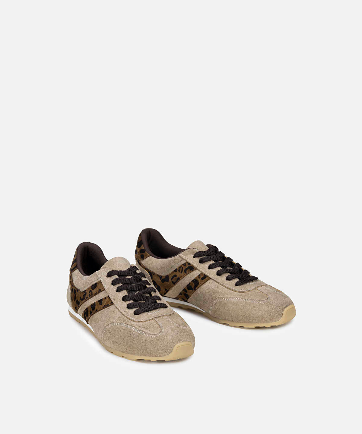 Zoomed Animal Print Trimmed Leather Sneakers