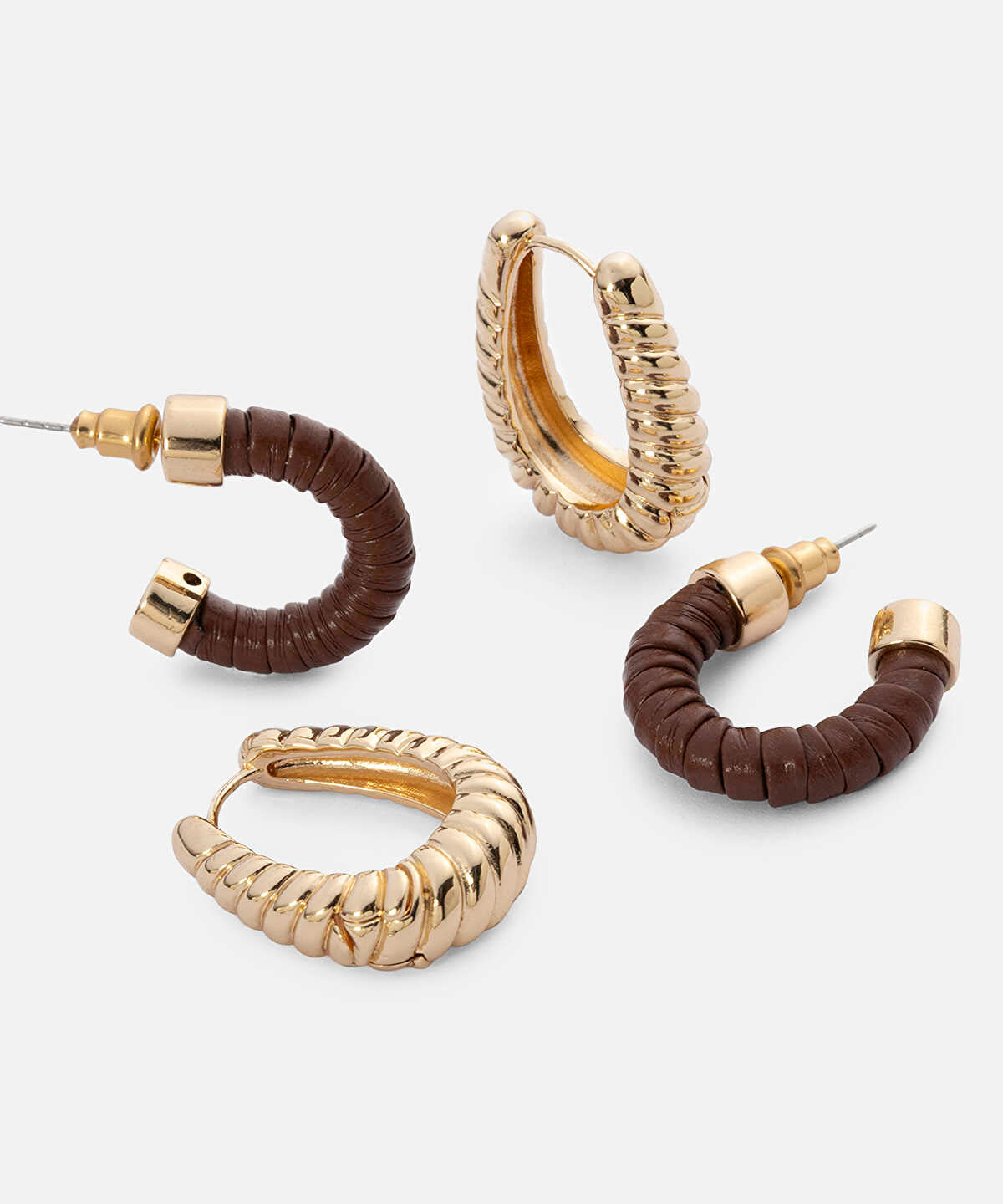 Pack of Two Earrings