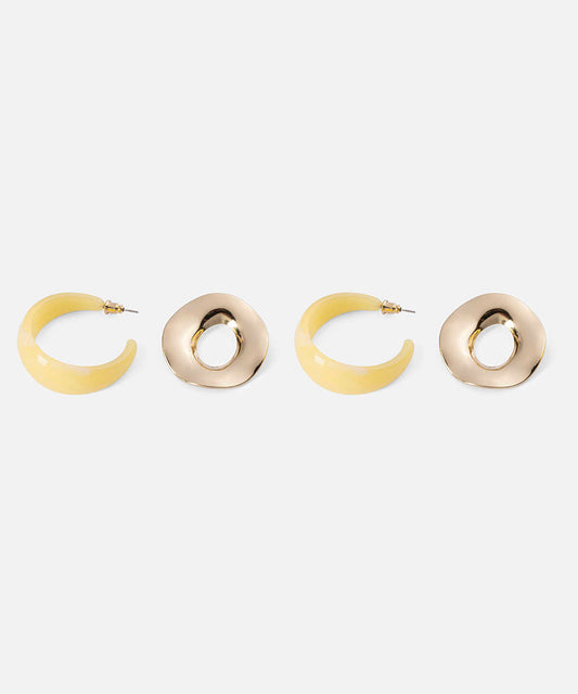 Pack of Two Earrings