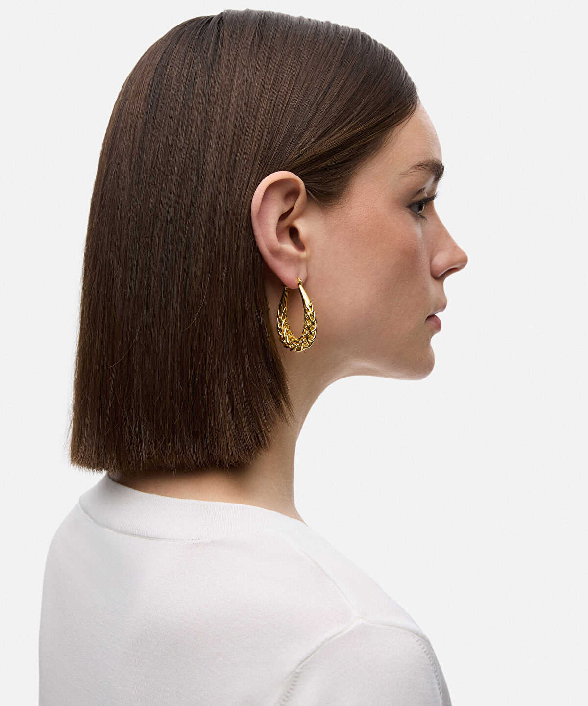 Zoomed Textured Oval Earrings