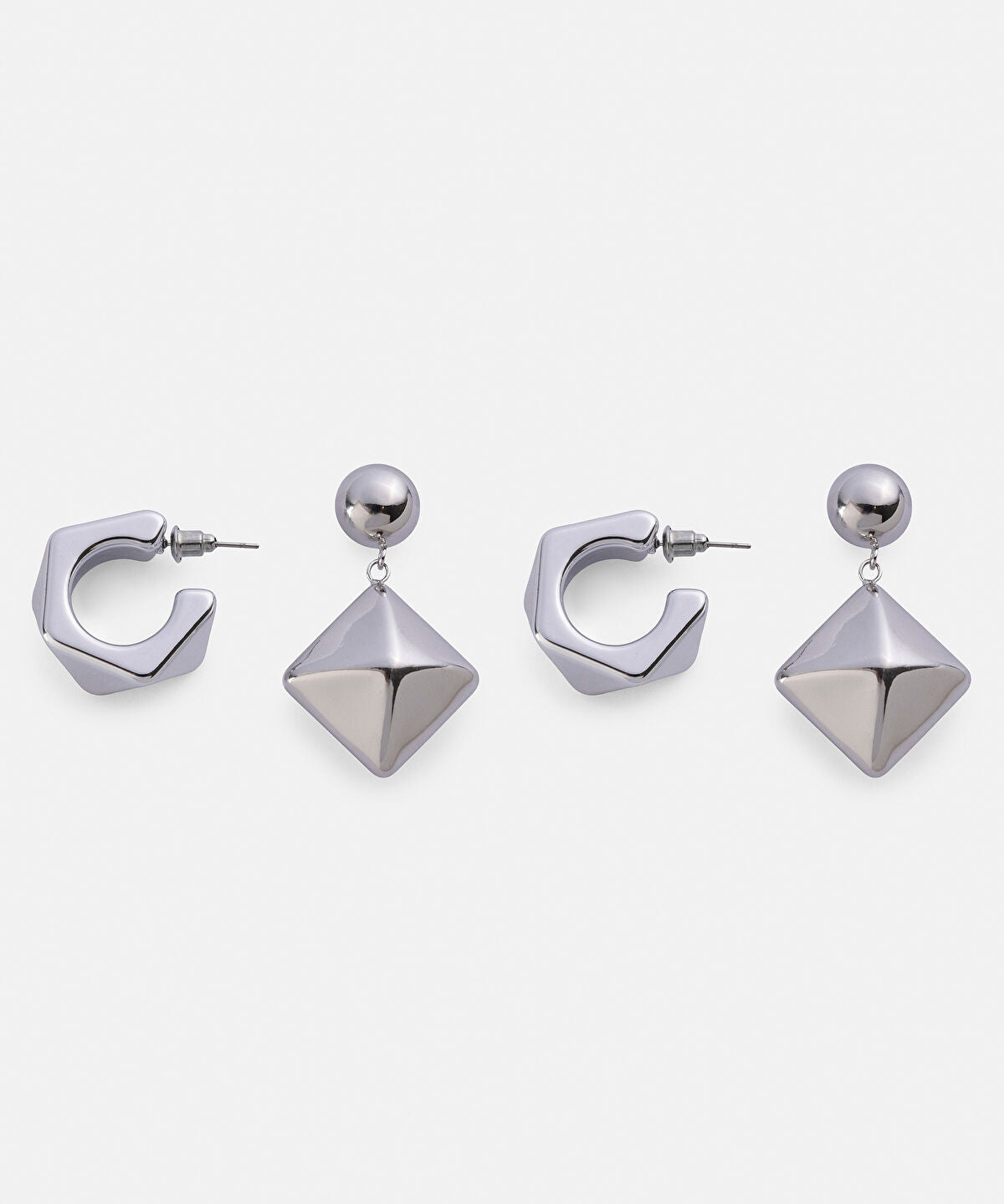 Zoomed Pack of Two Combined Earrings
