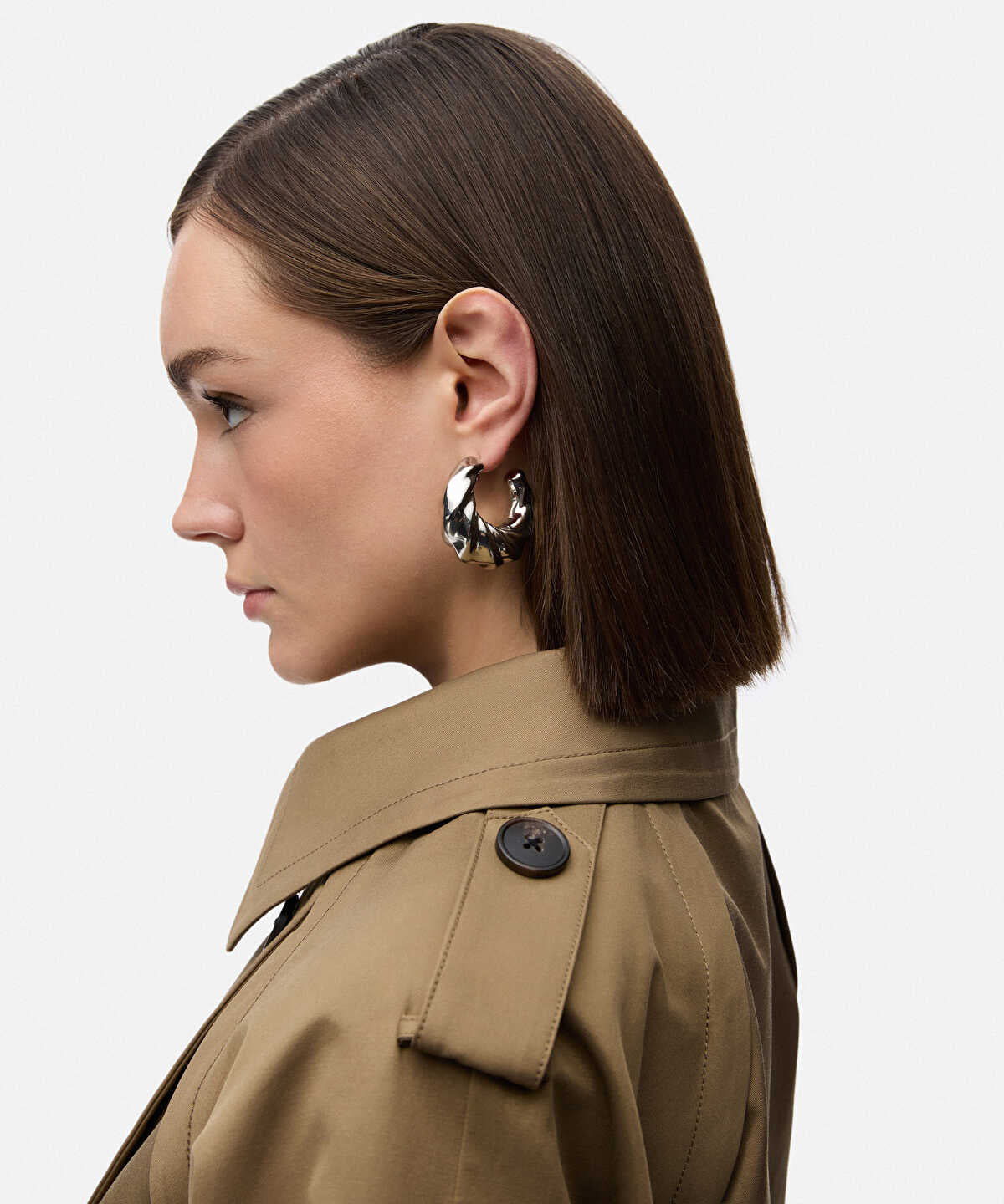 Zoomed Textured Hoop Earrings