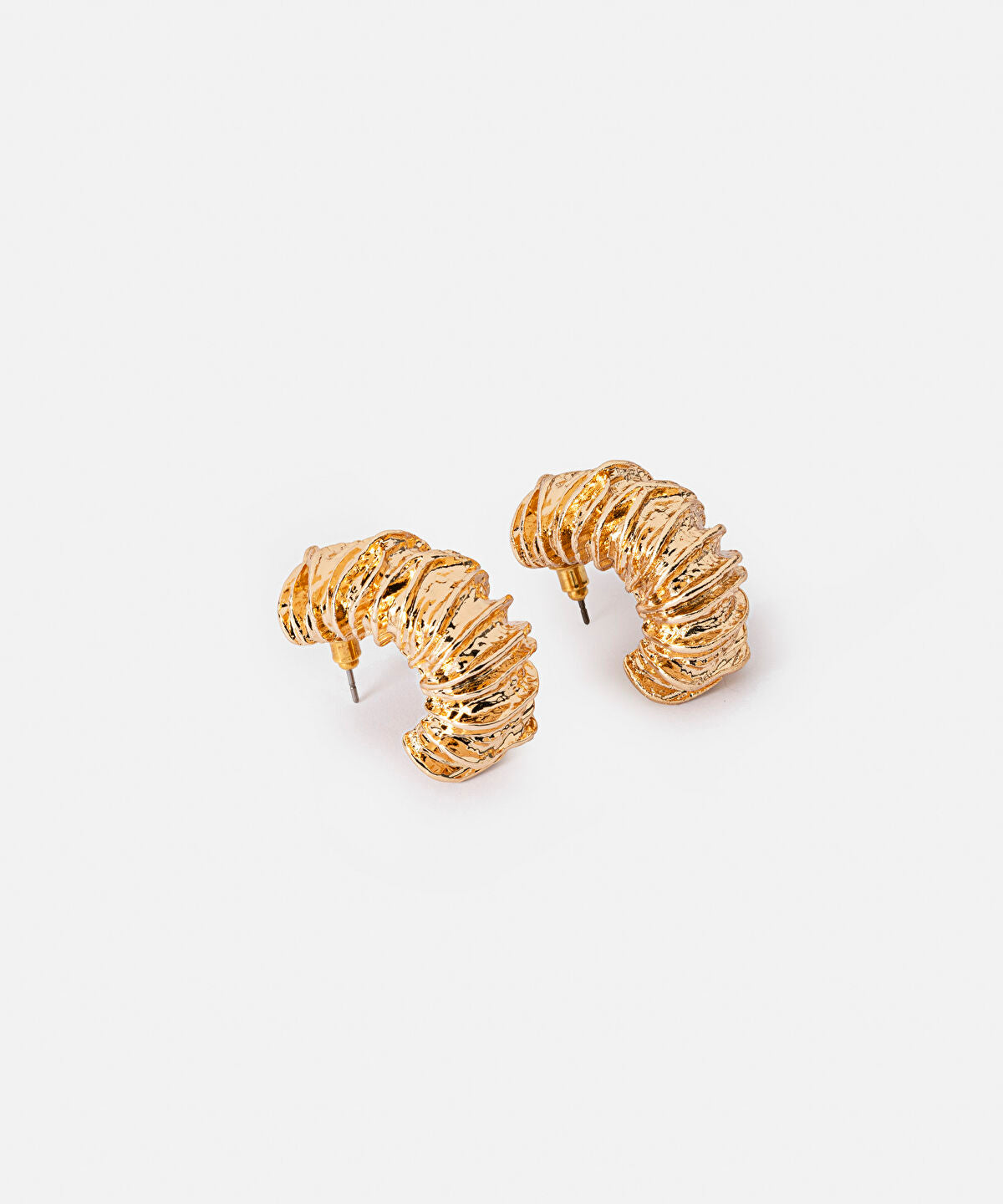 Zoomed Voluminous Textured Hoop Earrings