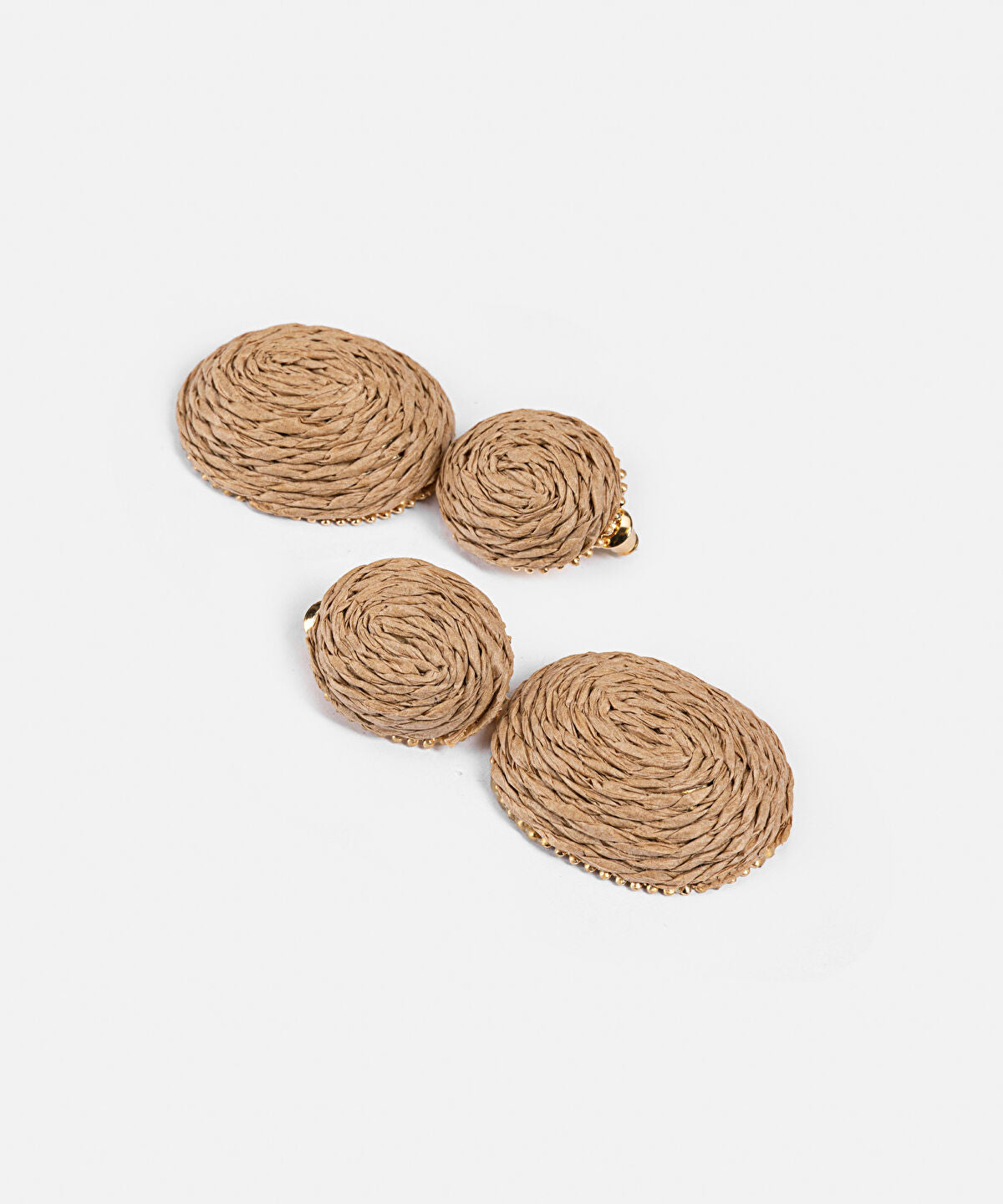 Zoomed Raffia Dangle Earrings