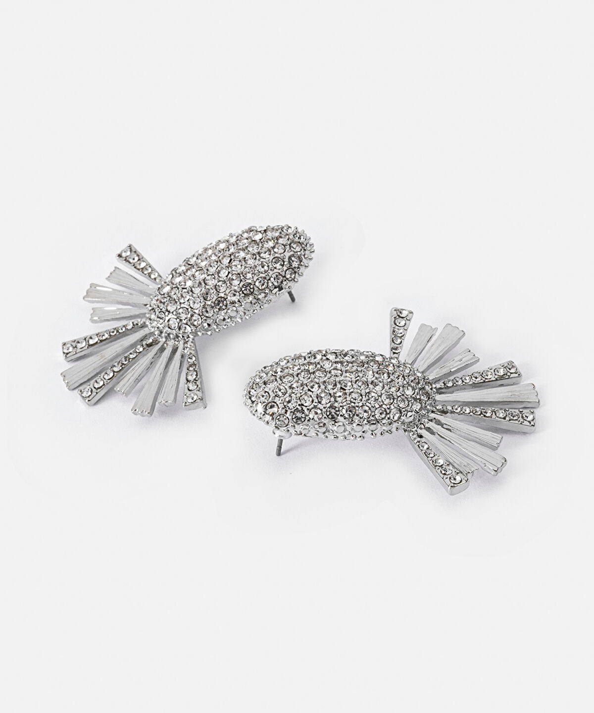 Zoomed Rhinestone Metal Earrings
