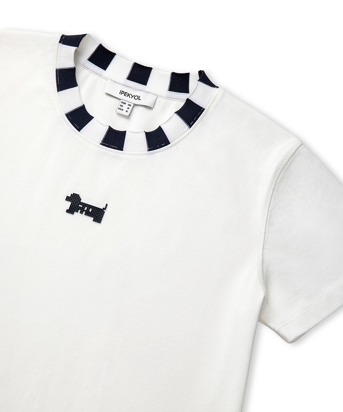 Zoomed Color-Block Rib Collar T-Shirt