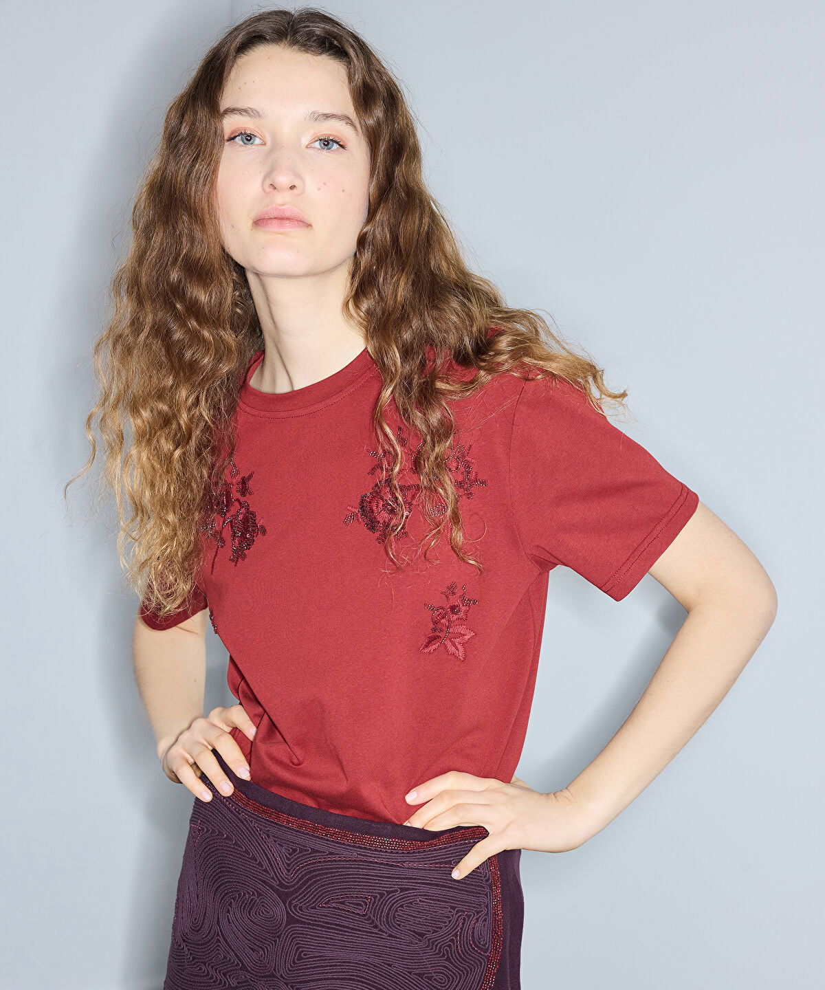 Zoomed Floral Embroidery T-Shirt