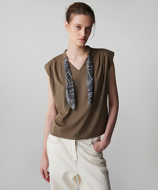 T-Shirt with Printed Scarf