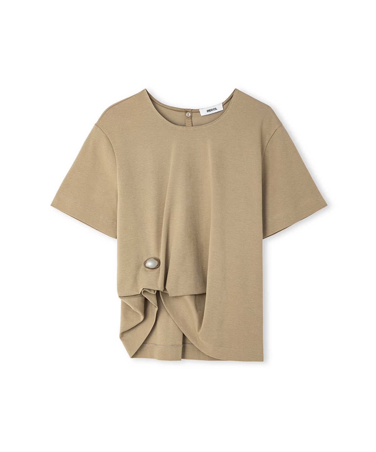 Zoomed Asymmetric T-Shirt with Accessory