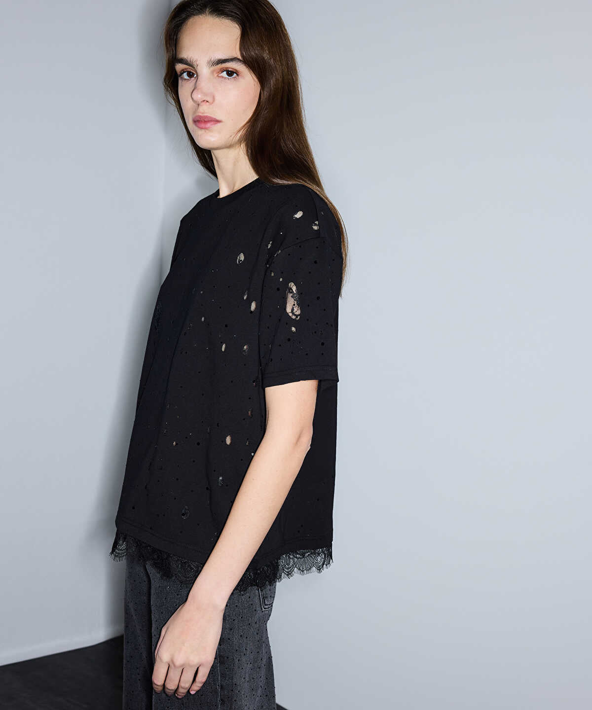 Zoomed Distressed-Effect Mixed T-Shirt