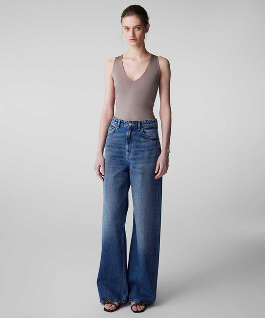 V-Neck Basic T-Shirt