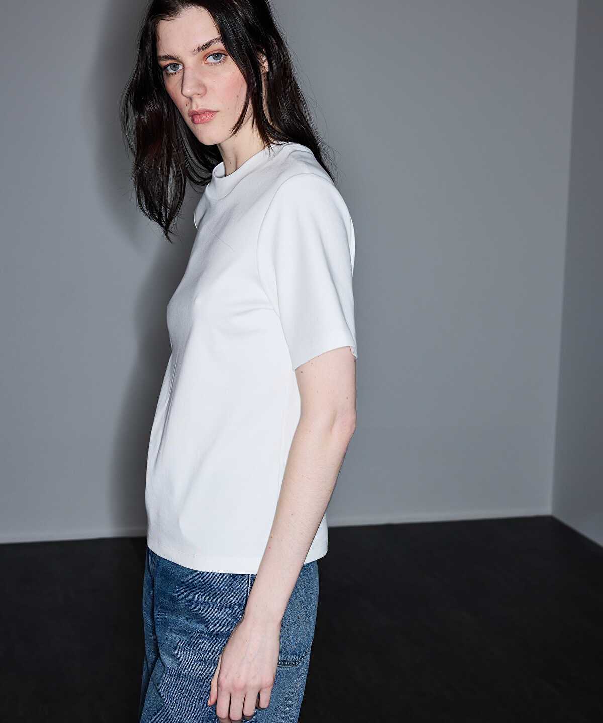 Zoomed Basic T-Shirt 