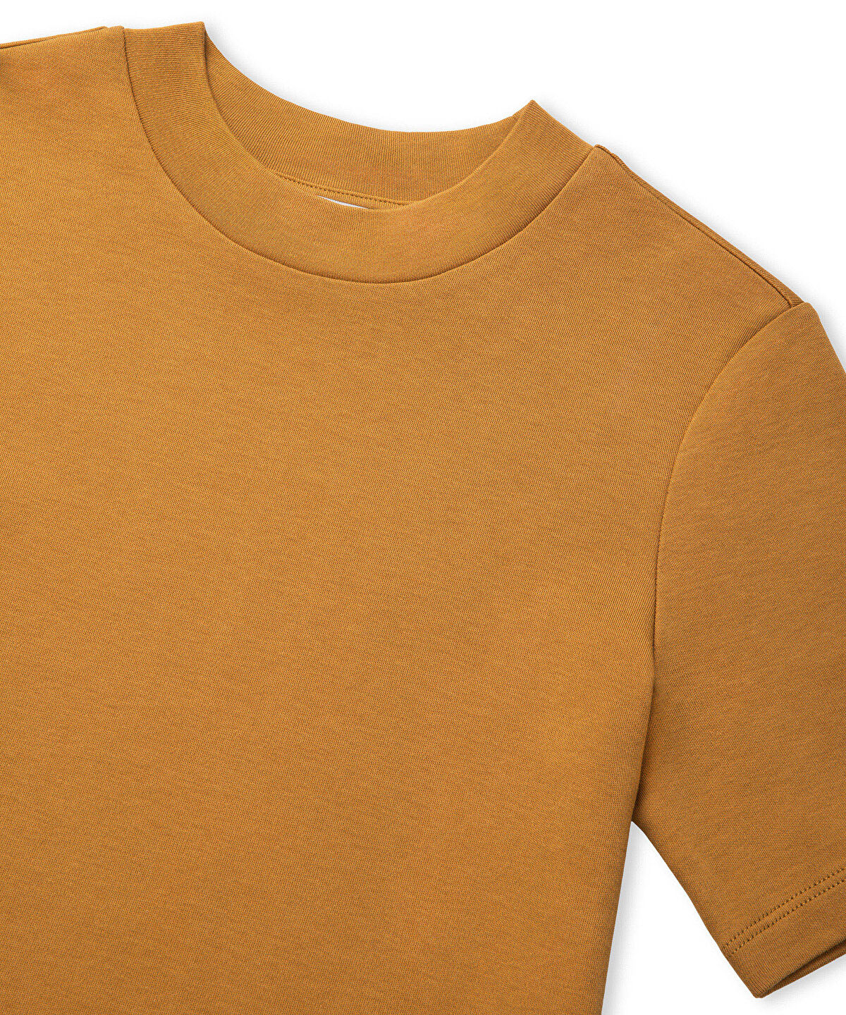 Basic T-Shirt 