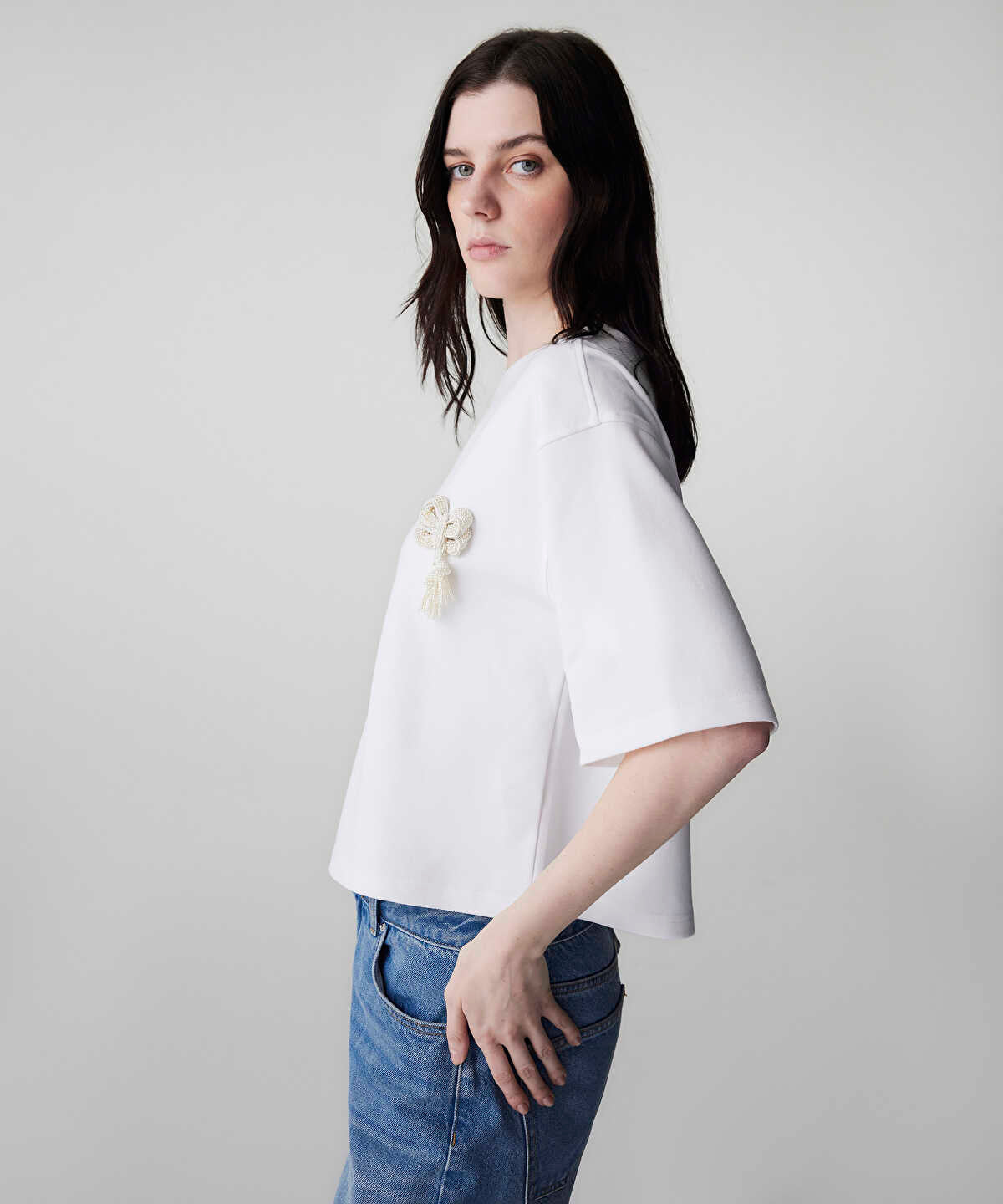 Zoomed T-Shirt with Faux Pearls