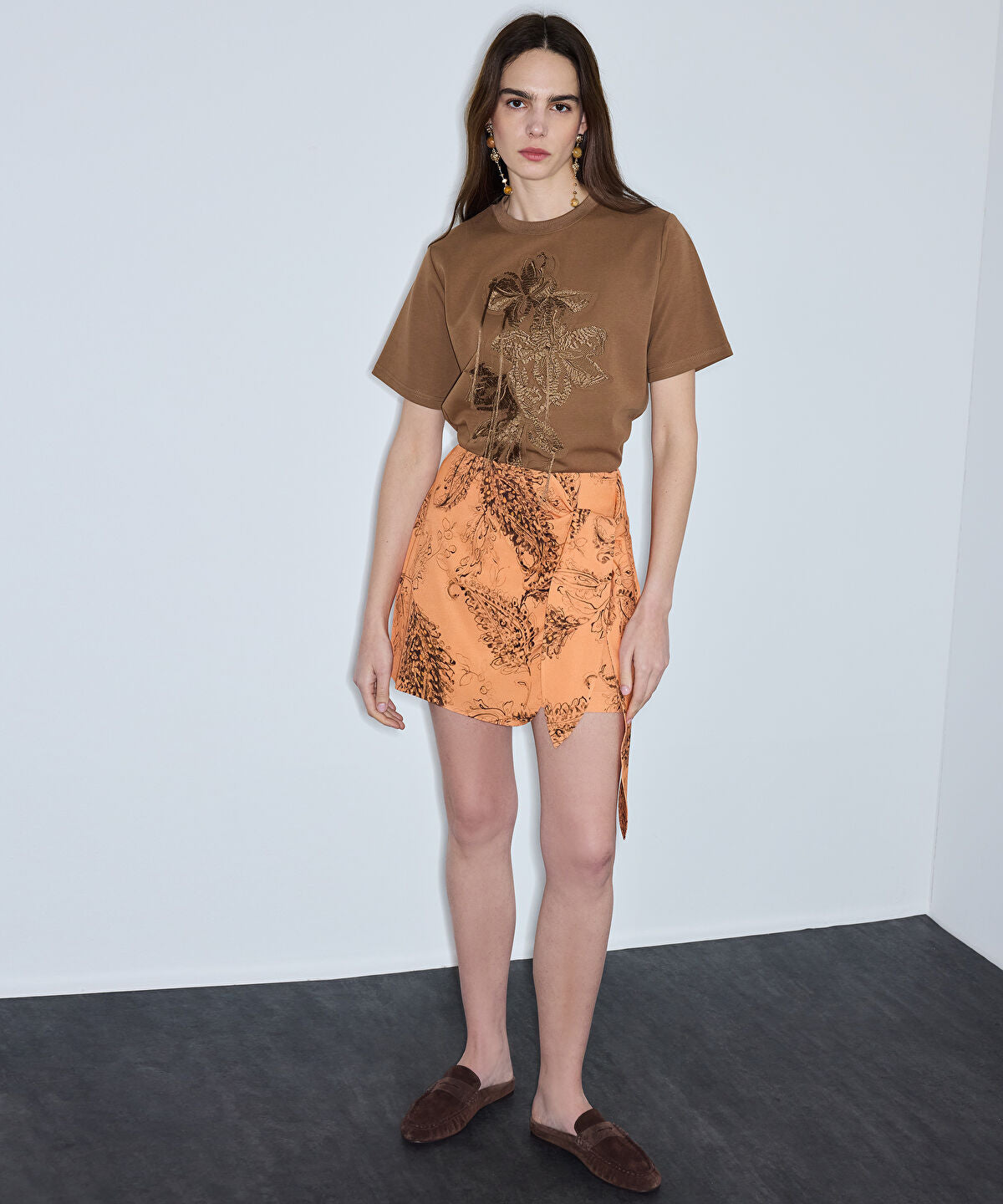 Zoomed Embroidered T-Shirt with Fringes