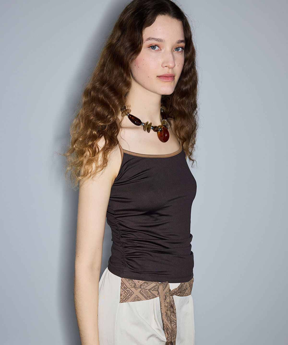 Zoomed Contrast Trim T-Shirt