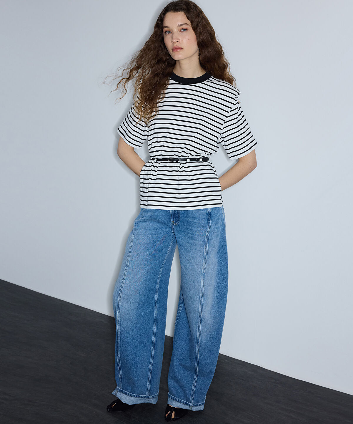 Zoomed Striped T-Shirt with Shoulder Pads