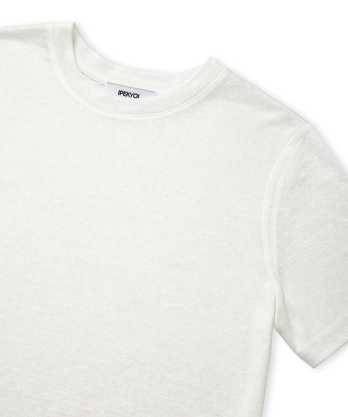 Zoomed Basic T-Shirt