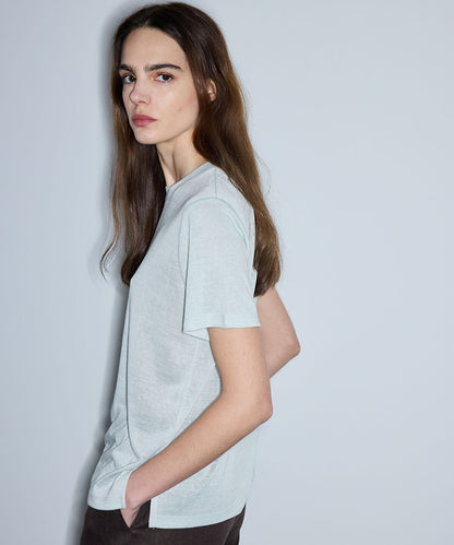 Basic T-Shirt