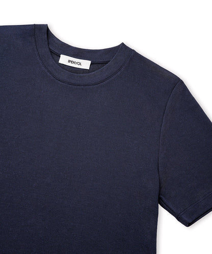 Basic T-Shirt