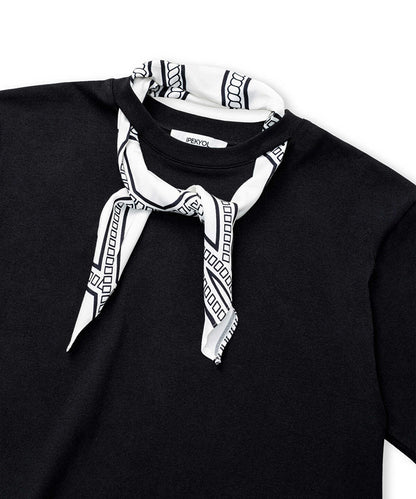 T-Shirt with Detachable Scarf