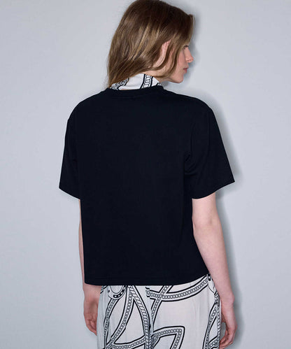 T-Shirt with Detachable Scarf