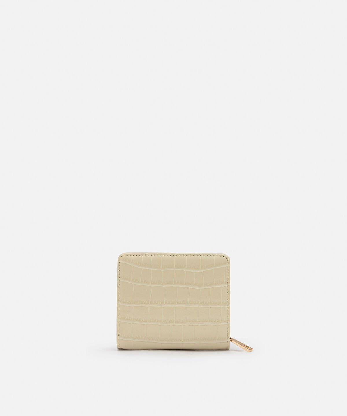 Zoomed Croc-Effect Wallet