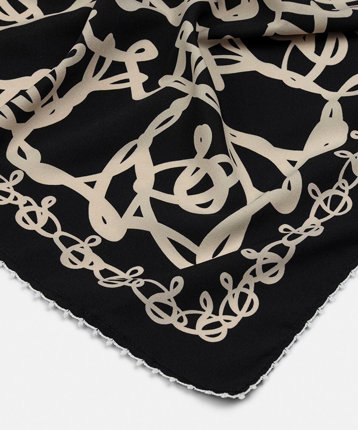 Zoomed Printed Scarf