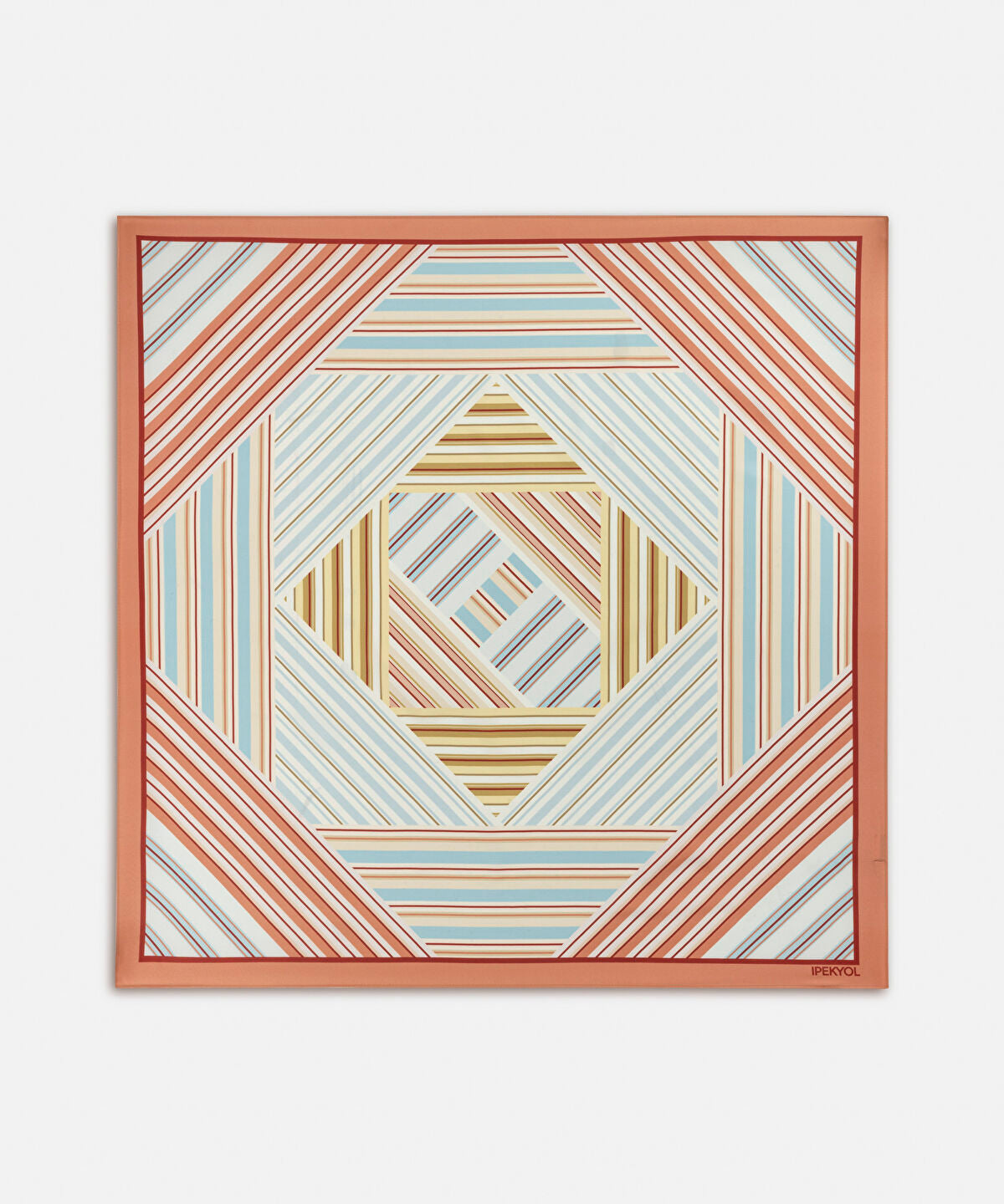 Zoomed Striped Color-Block Scarf