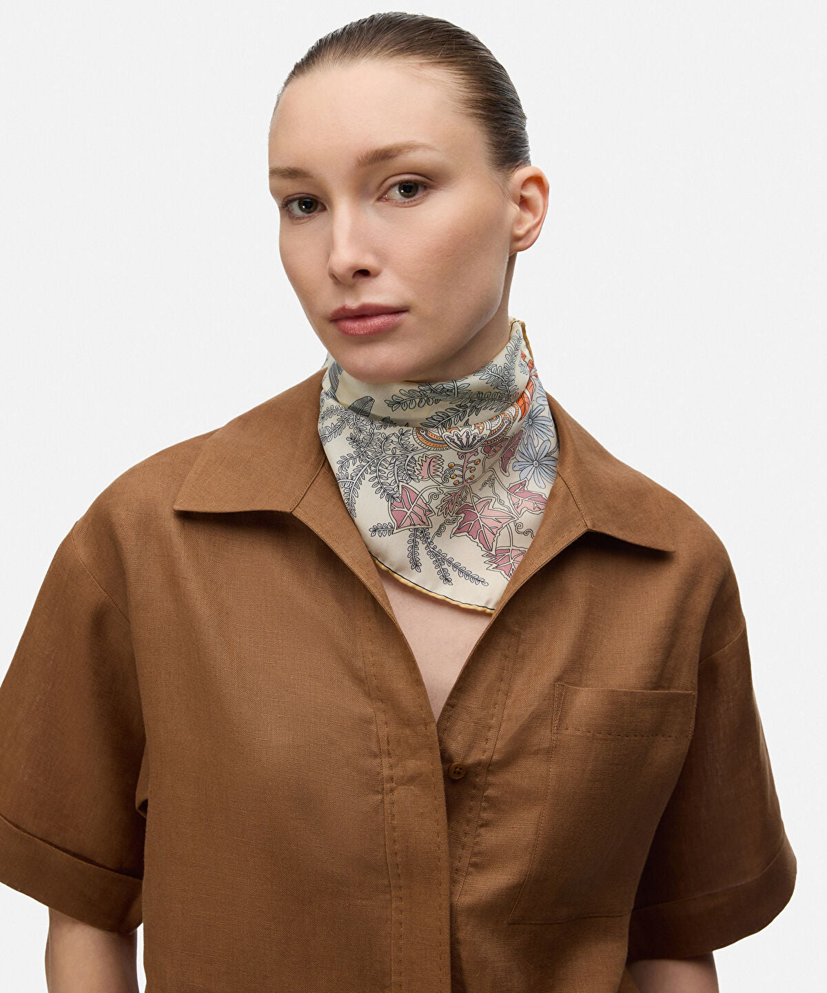 Zoomed Floral Print Silk Scarf