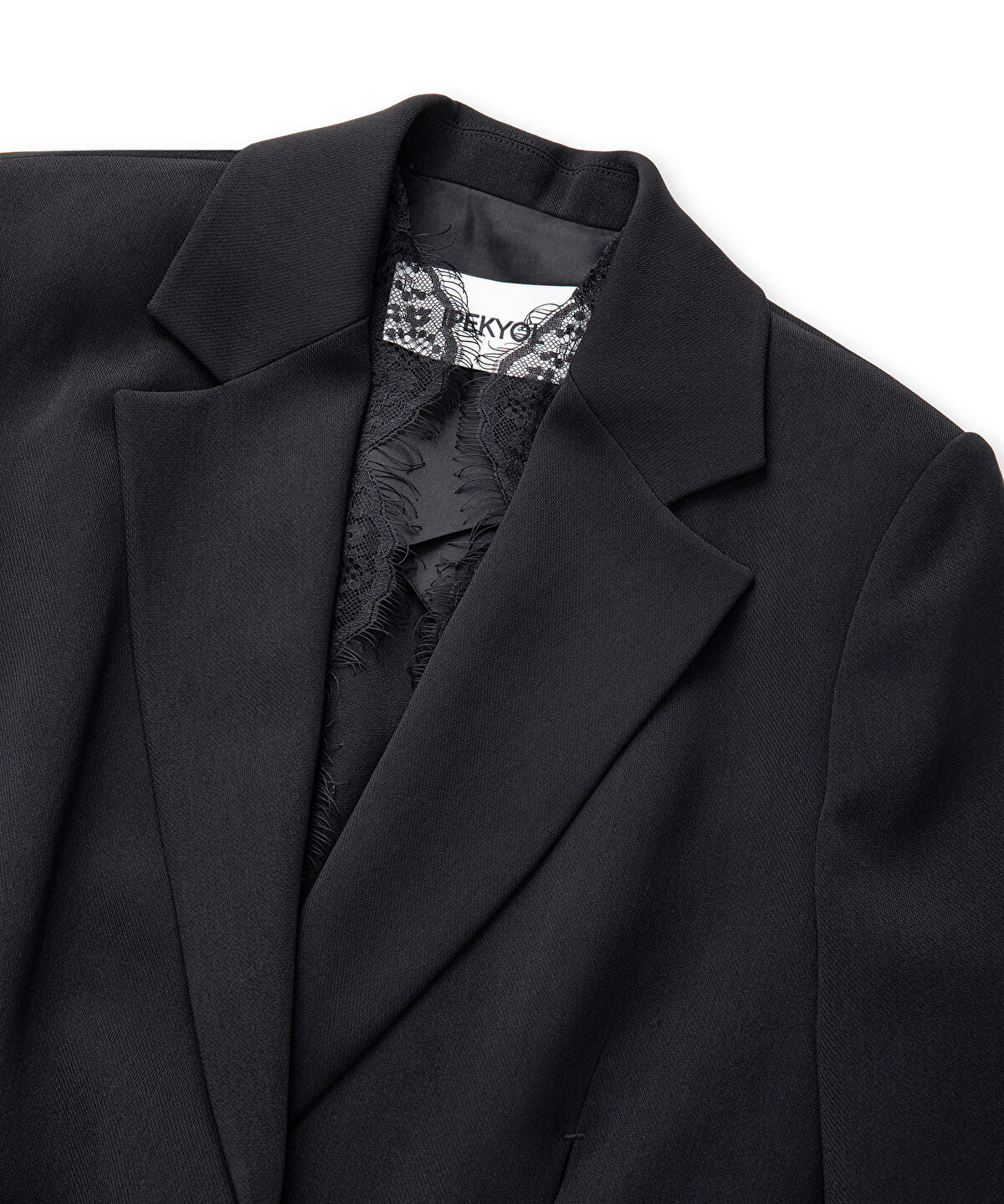 Zoomed Lace Applique Blazer