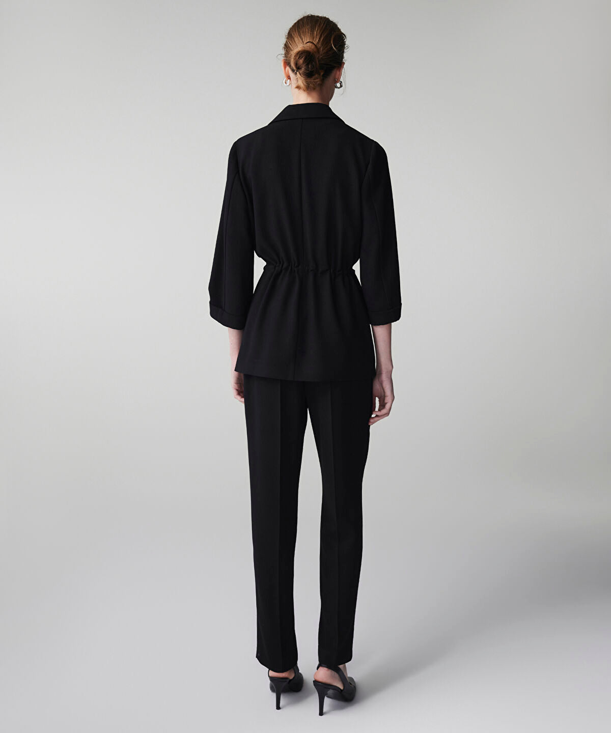 Zoomed Tie Waist Blazer 