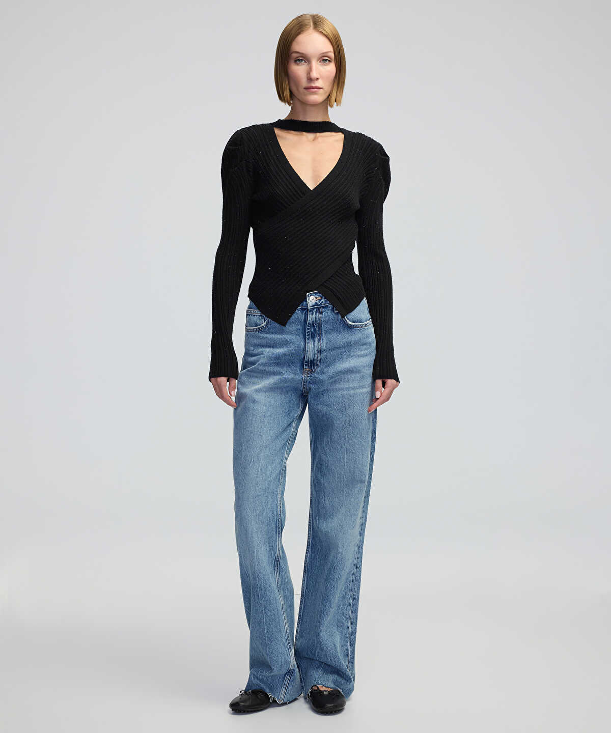 KNITWEAR