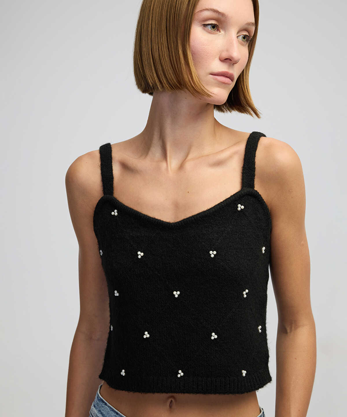 KNITWEAR