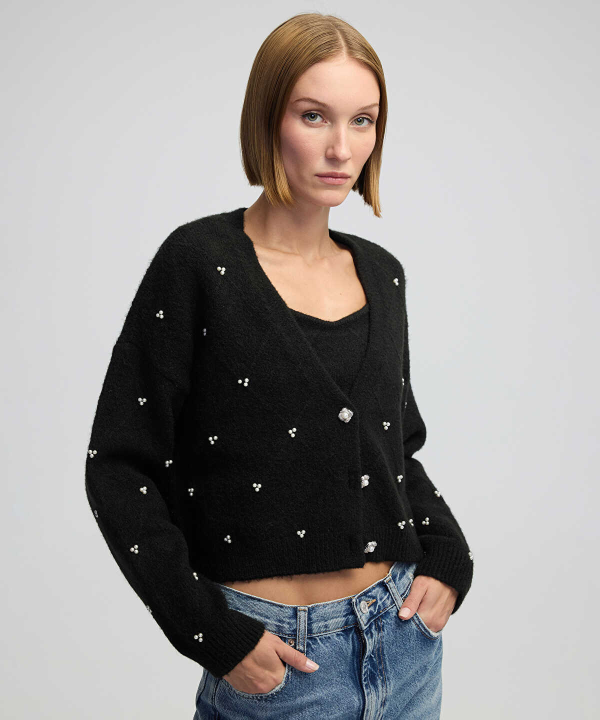 KNITWEAR