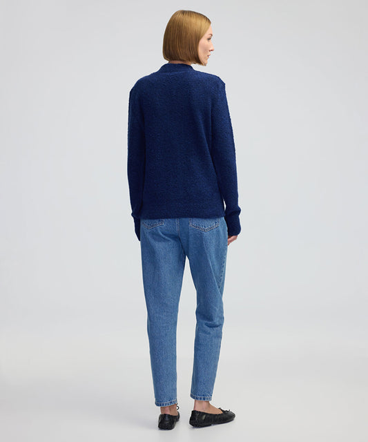 KNITWEAR