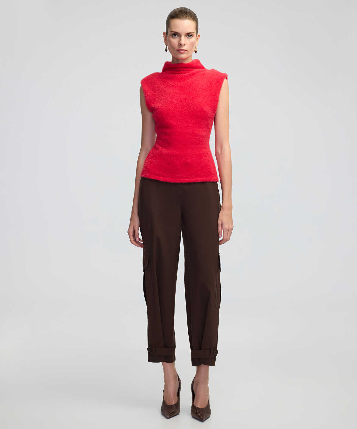 KNITWEAR