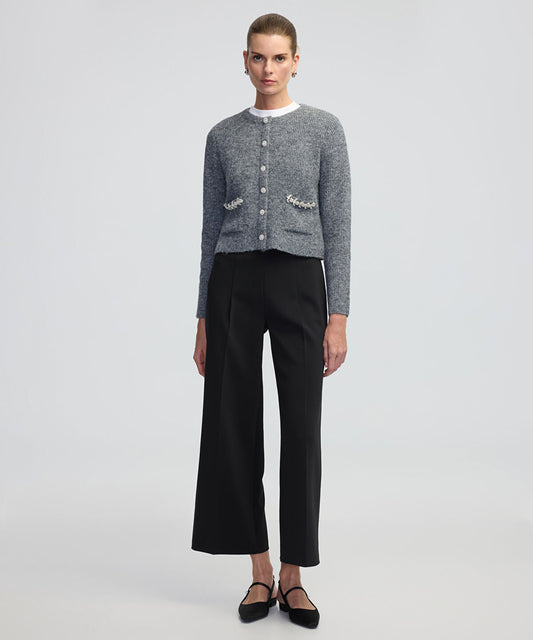 KNITWEAR