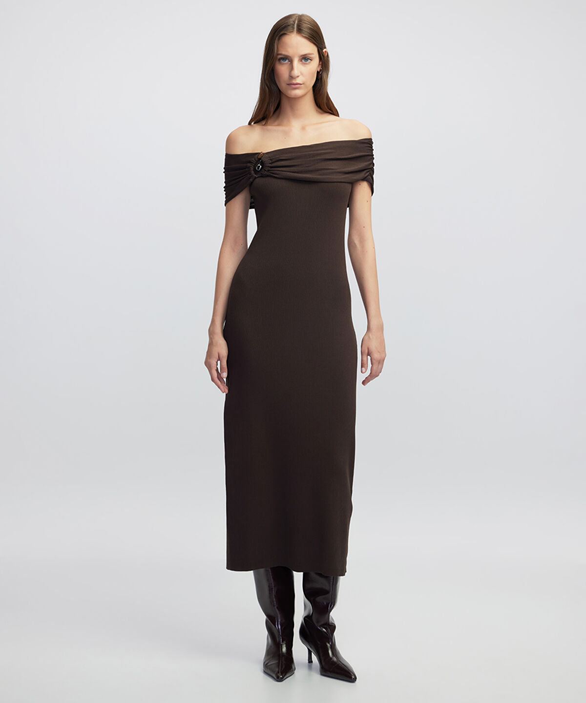 Zoomed Off-the-Shoulder Knit Dress