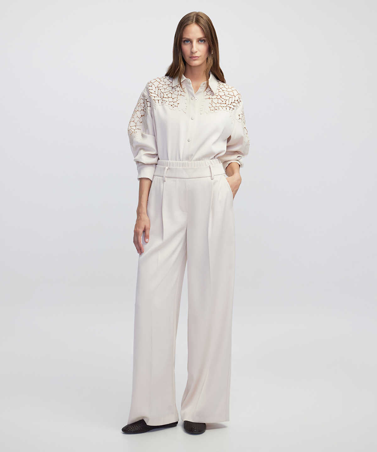 Zoomed Layered Waist Trousers