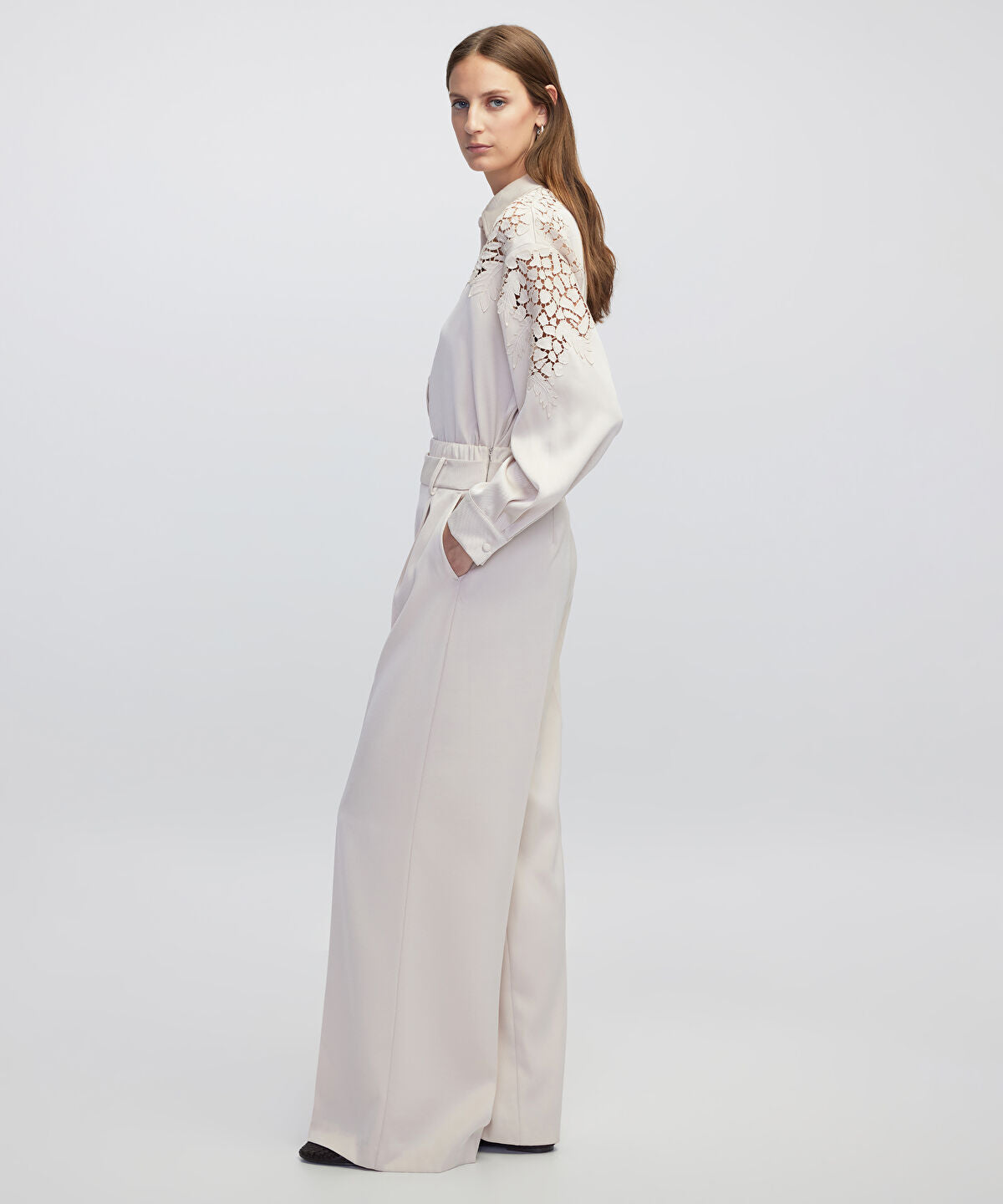 Zoomed Layered Waist Trousers