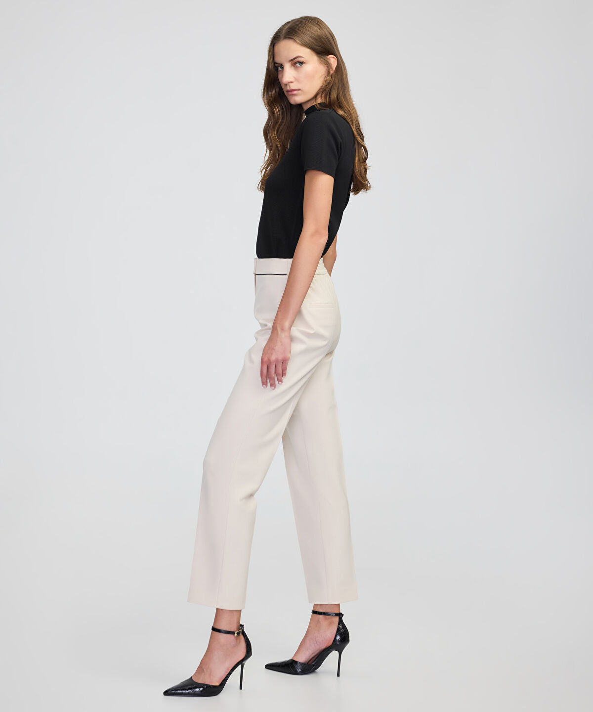 Zoomed Contrast-Piping Cigarette Trousers