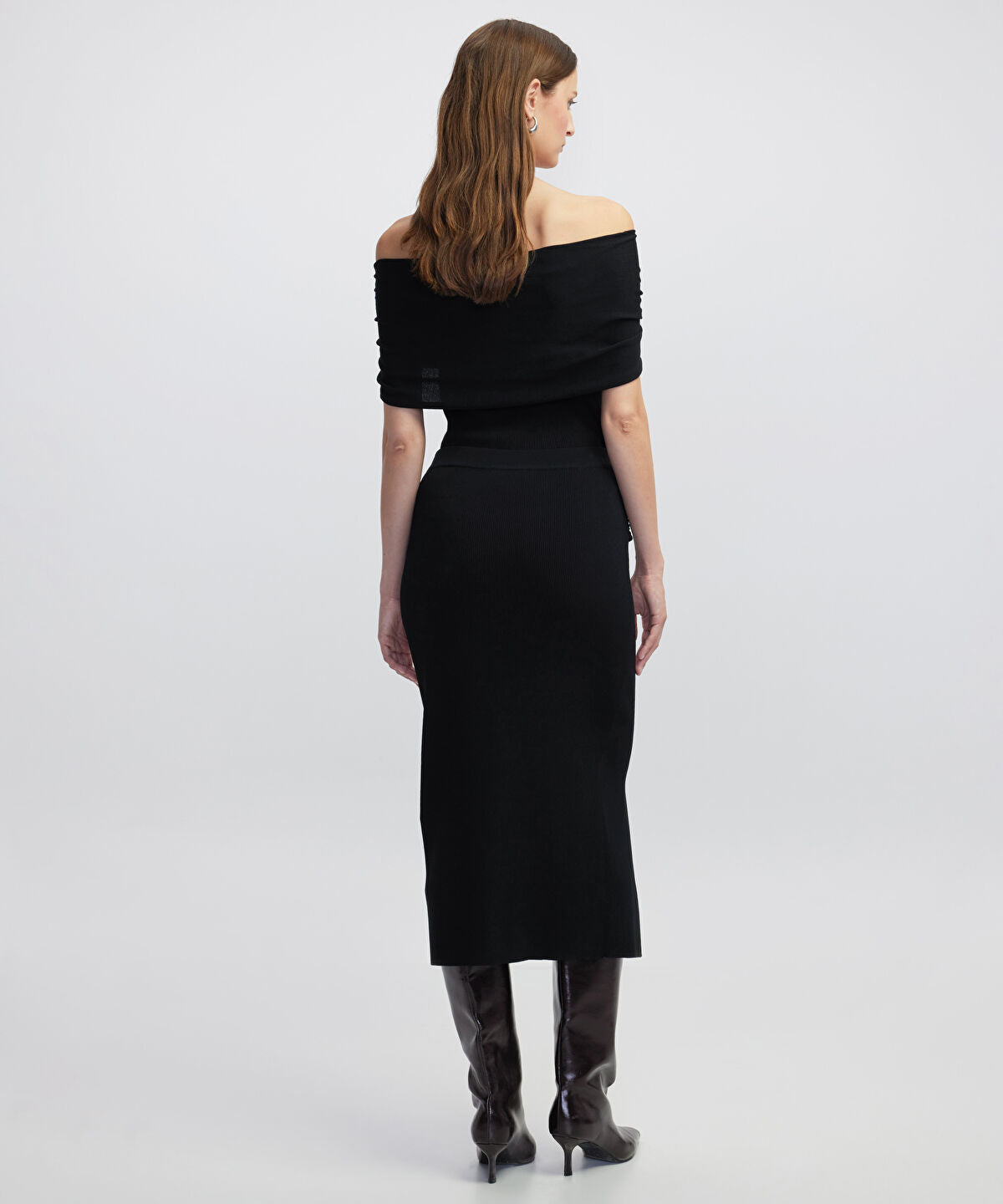 Zoomed Belted Knit Skirt 