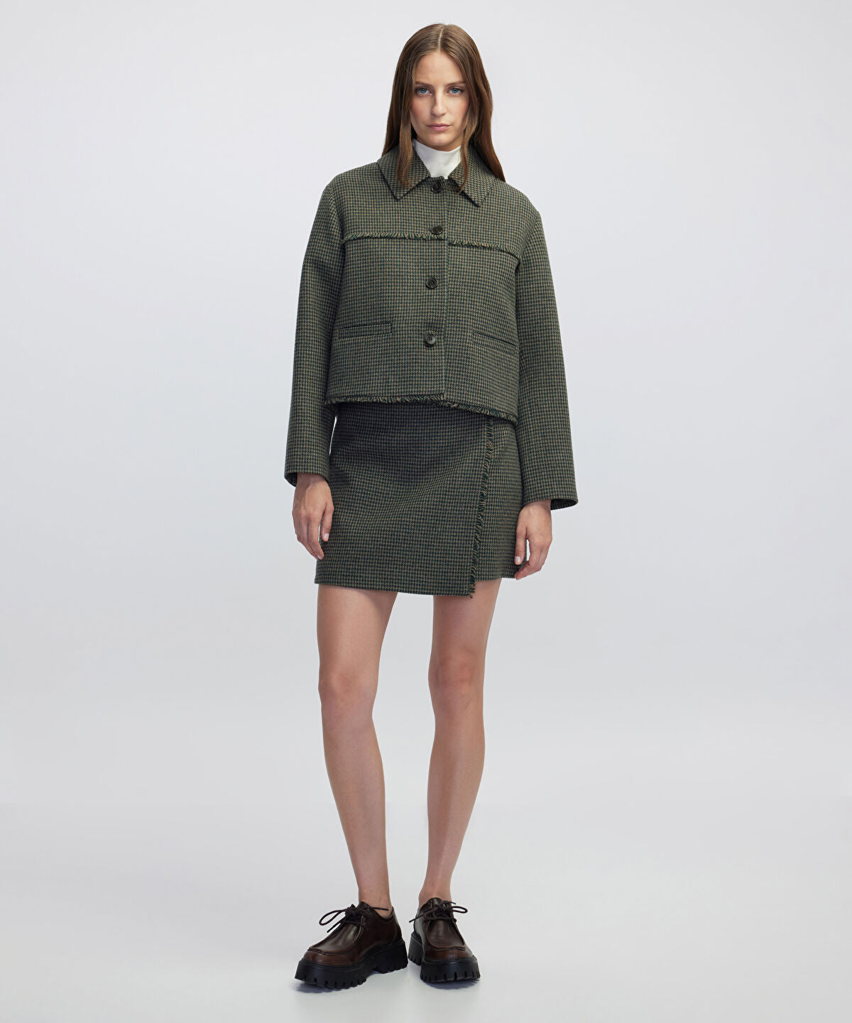 Zoomed Houndstooth Jacket