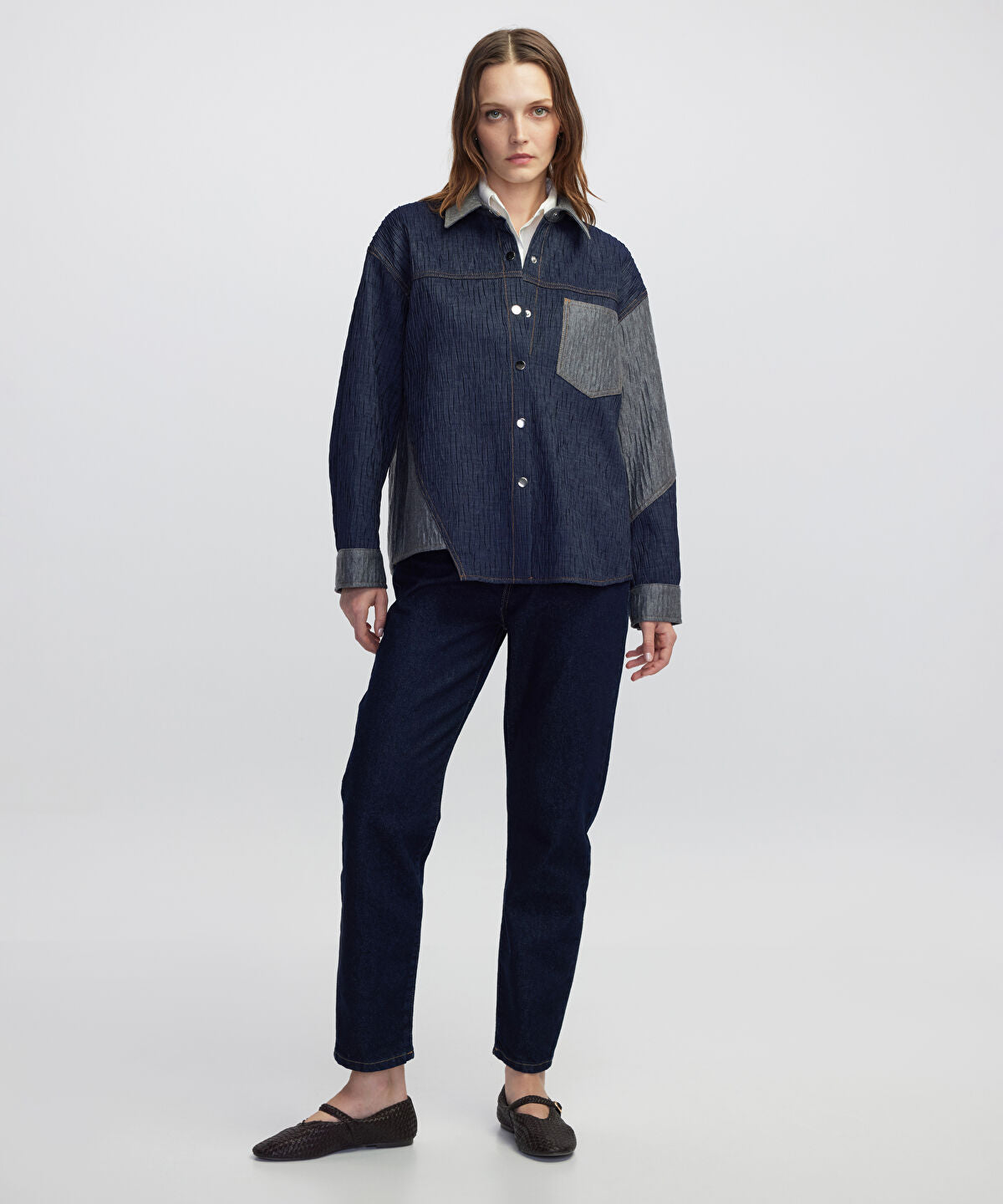 Zoomed Color-Block Crushed Textured Jacket