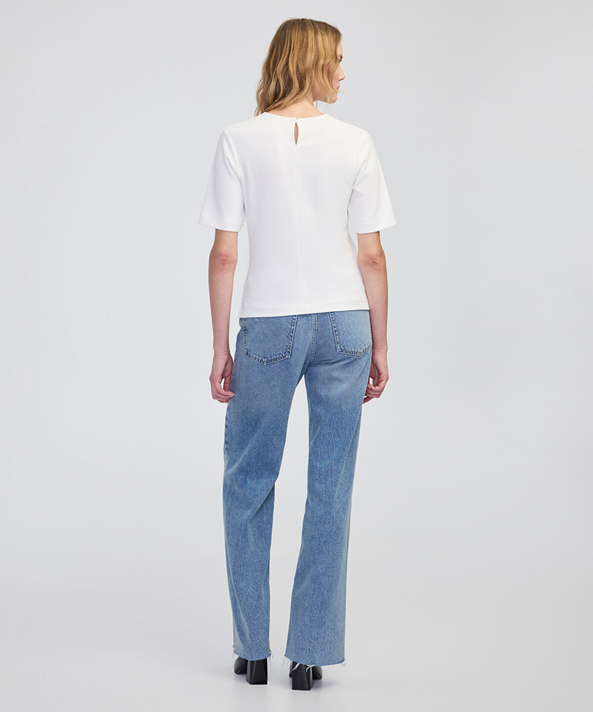 Zoomed Short Sleeve Blouse with Buckle