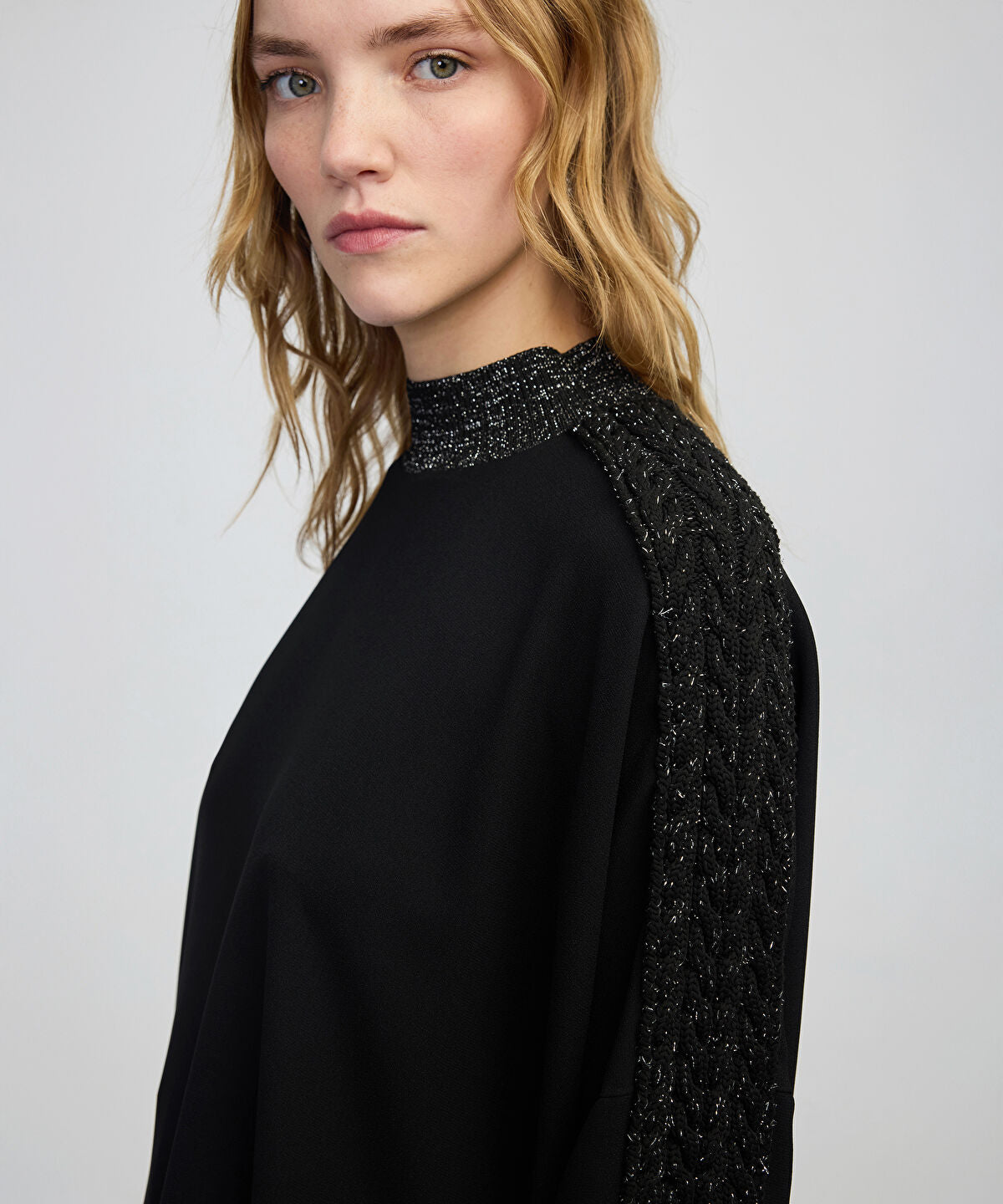 Zoomed Mixed Blouse